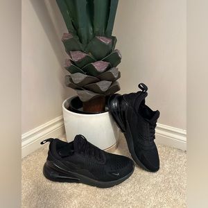 Women’s Nike Air Max 270